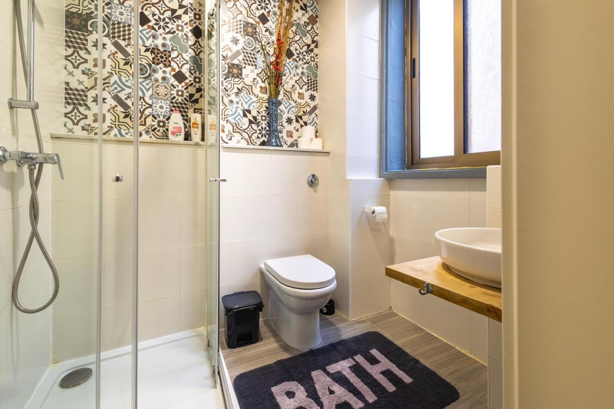 Quiet Ensuite Budget Twin Room Sliema Ngoại thất bức ảnh